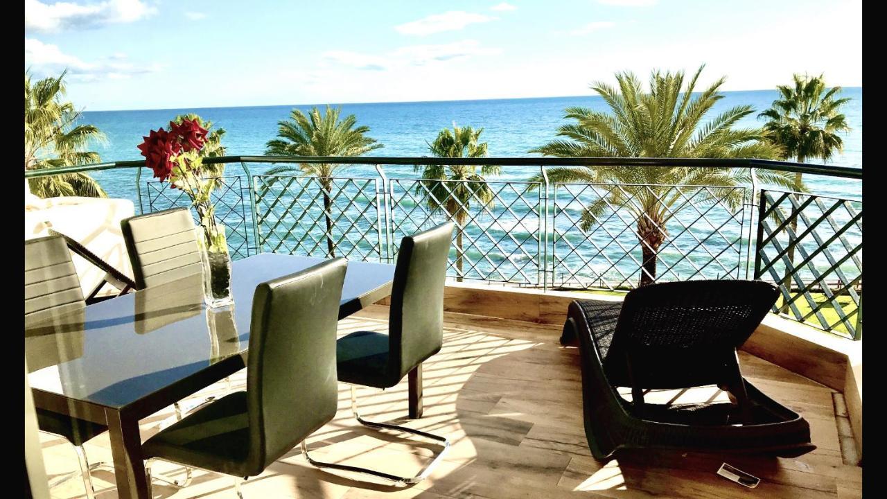 Mi Capricho B17 Beachfront Apartment Sitio de Calahonda Екстер'єр фото
